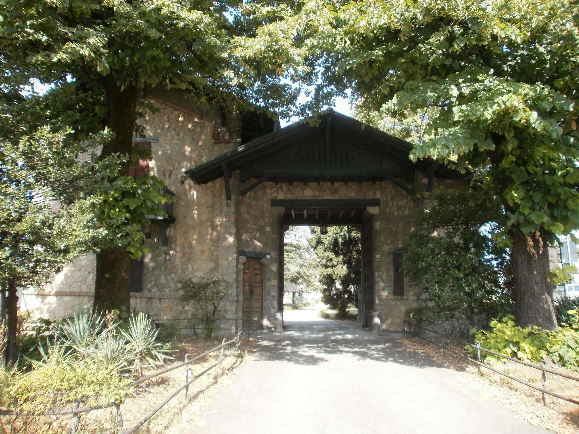 Albergo Villa & Roma Pallazzolo sullʼOglio Exteriör bild