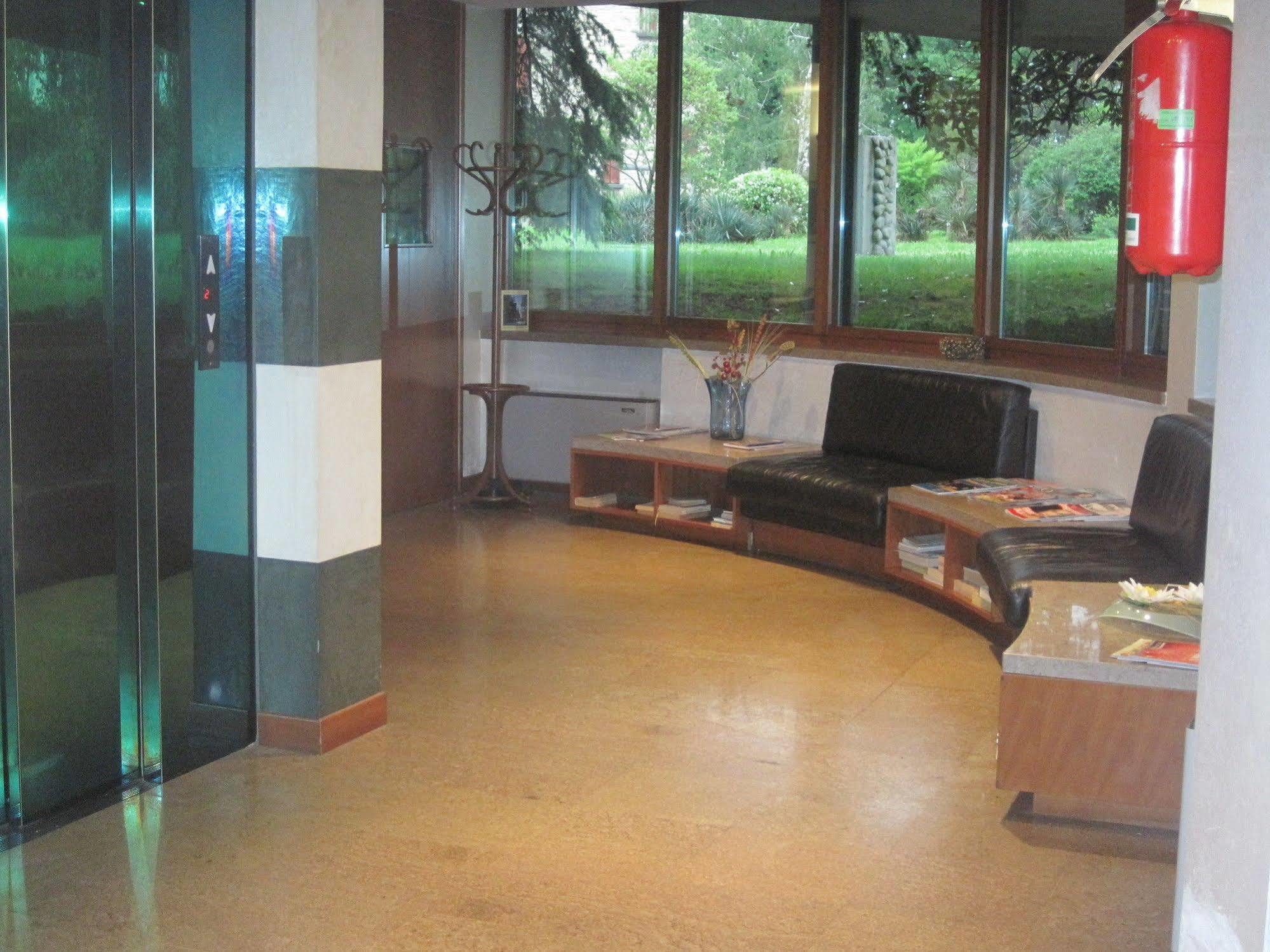 Albergo Villa & Roma Pallazzolo sullʼOglio Exteriör bild