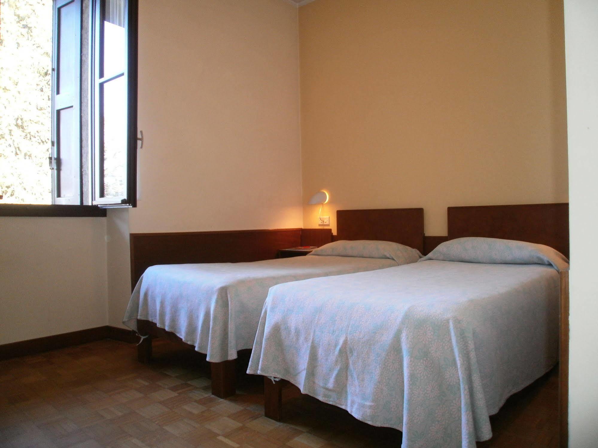 Albergo Villa & Roma Pallazzolo sullʼOglio Exteriör bild